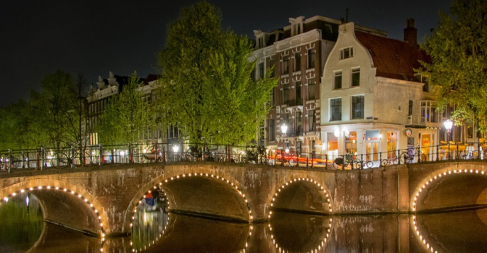 Отели Амстердама