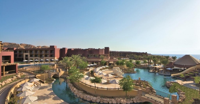 Отель Movenpick Resort and Spa Tala Bay Aqaba 5*