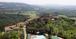 В Тоскане заброшенную деревню превратили в курорт
