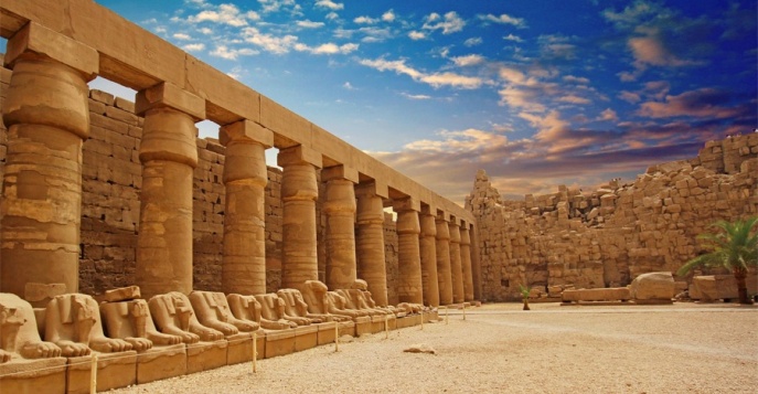 Храм в Луксоре, Египет