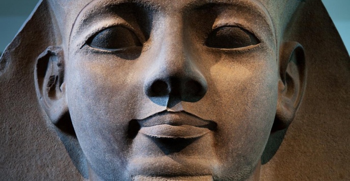 Гигантская статуя Рамзеса II