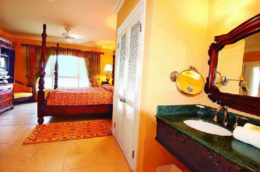 ����� Sandals Whitehouse European 5*, ������