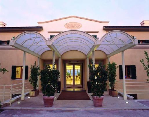 Отель Tombolo Talasso Resort 5*, Италия