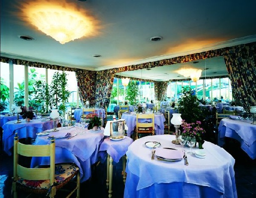 Отель Grand Hotel Punta Molino Beach Resort & Spa 5*, Италия