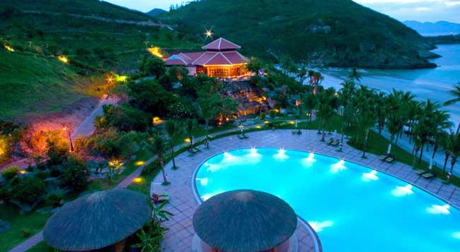 ����� Furama Resort 5*
