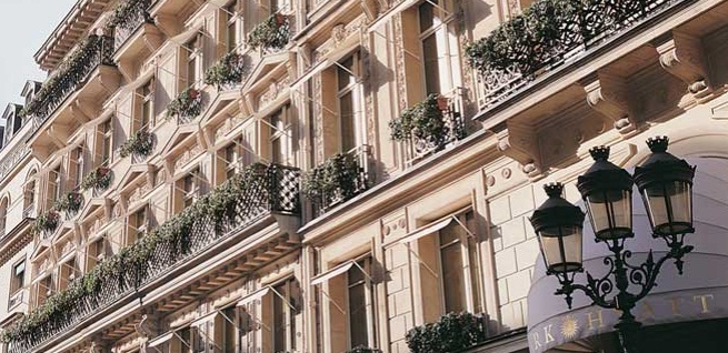 Самые дорогие отели мира 1 park hyatt paris vendome hotel 1288916083507 w687h357