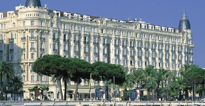 ����� Carlton Palace 5*