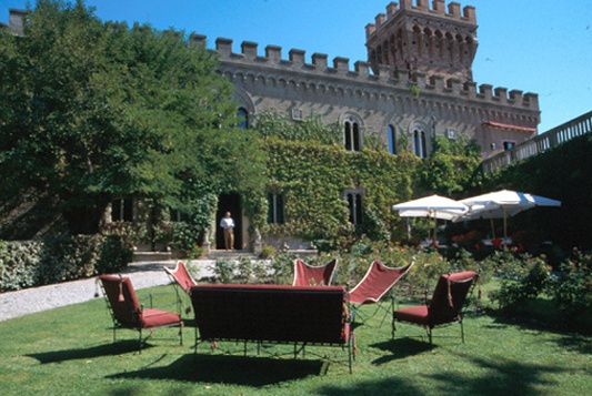 ����� Castello di Magona 5*