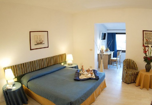 ����� Relais delle Picchiaie 4*, ������