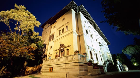 ����� Villa Pitiana 4*