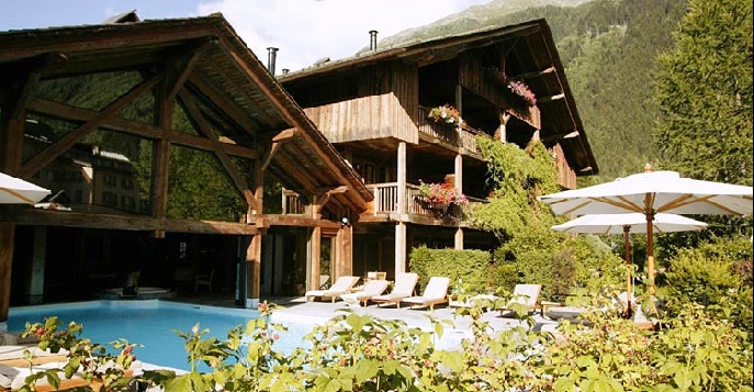 ����� A La Ferme 4*L