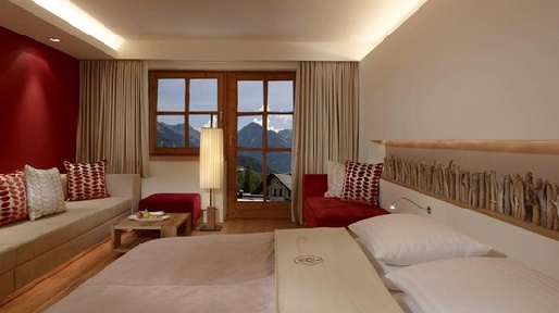 ����� ����� Schwarzer Adler Wellness-Spa Hotel 4*, �������