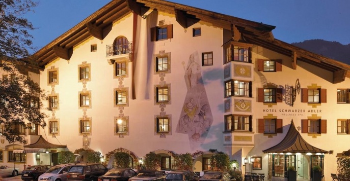 Отель Schwarzer Adler Wellness-Spa Hotel 4*