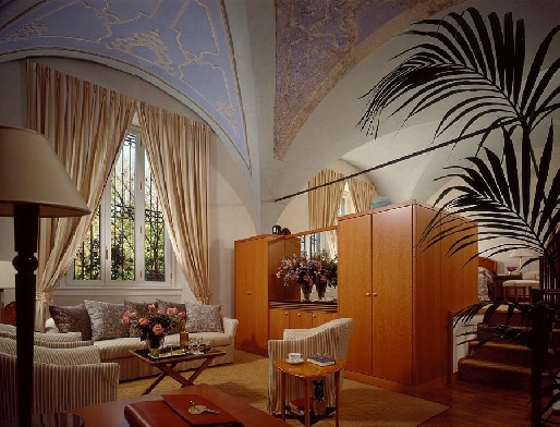 Отель Four Seasons 5*, Италия