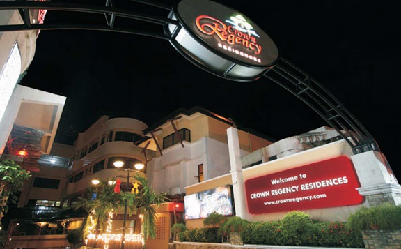 ����� Crown Regency Residences Cebu 4*