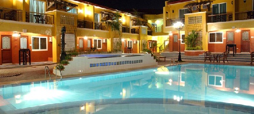 ����� Crown Regency Residences Davao 3*, ���������