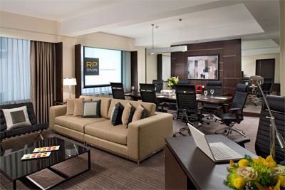 Отель Royal Plaza On Scotts 5*, Сингапур