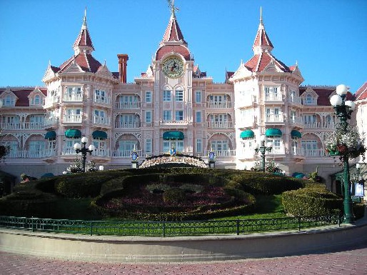 ����� Disneyland Hotel 4*, �������
