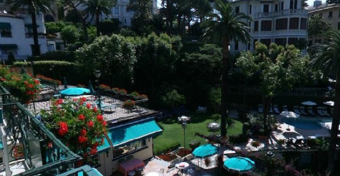 ����� Metropole 4*