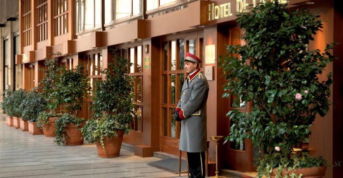 ����� De La Ville 4*