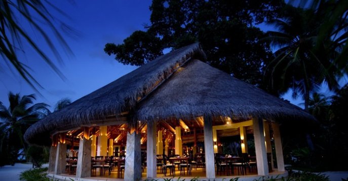 Отель Kuramathi Island Resort 4*, Мальдивские острова