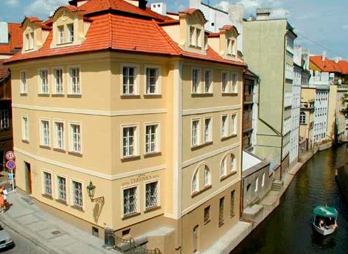 ����� Čertovka 4*