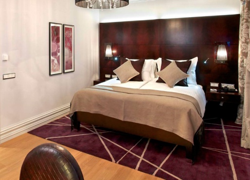 ����� Kempinski Hybernska Old Town 5*, �����