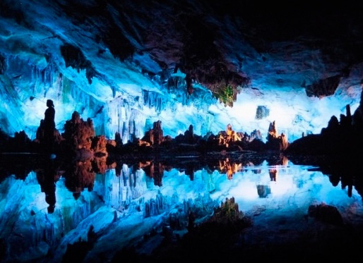 Mirror Cave - Флорес, Индонезия
