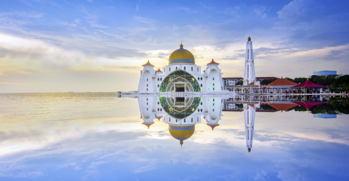 Плавучая мечеть Малакки, Малайзия