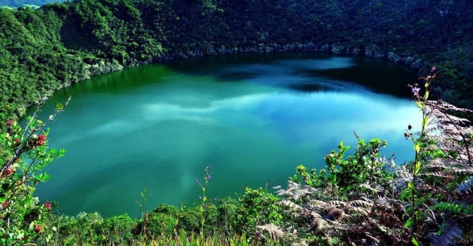 Священное озеро индейцев Гуатавита, Колумбия