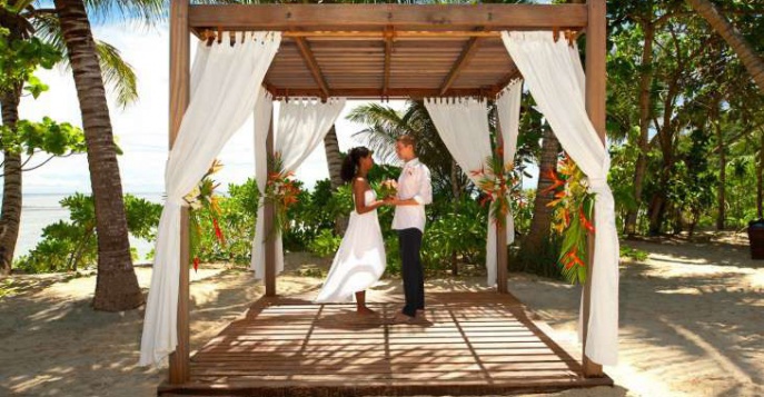 Свадебная церемония и медовый месяц в отеле Kempinski Seychelles Resort 5*