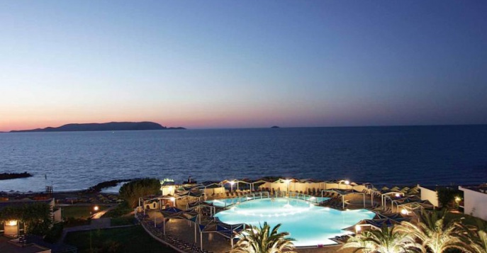 Отель Mitsis Rinela Beach Resort & Spa 5*