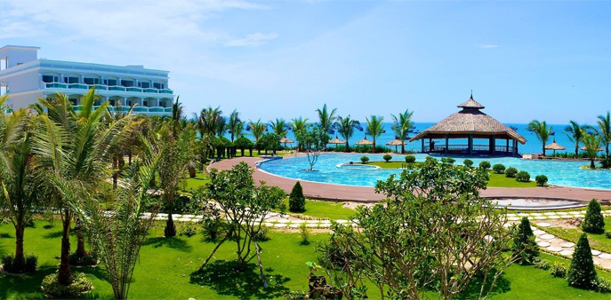 Отель The Sailing Bay Beach Resort 4*