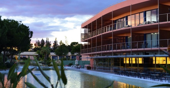 Отель Vila Sol Spa & Golf Resort 5*