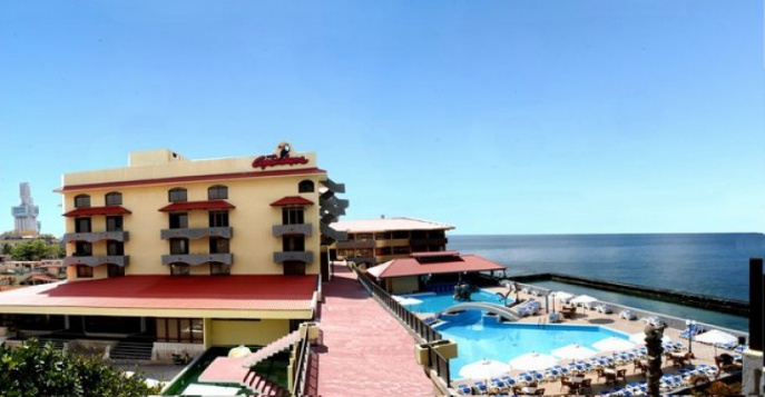 Отель Hotel Cubanacan Copacabana 3*