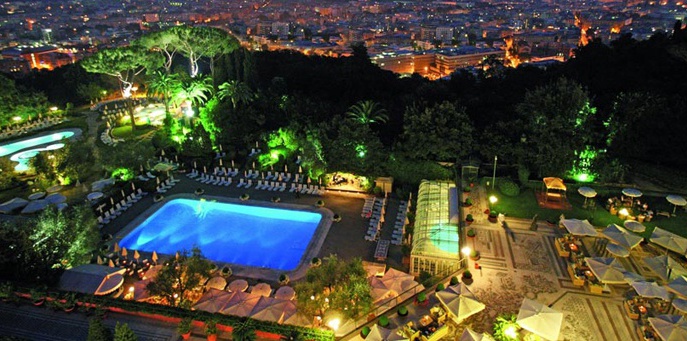 Отель Rome Cavalieri 5*