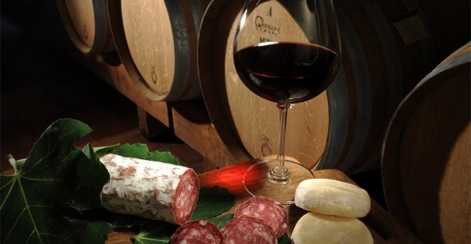 Гастрономический фестиваль «Канелли – город вина»