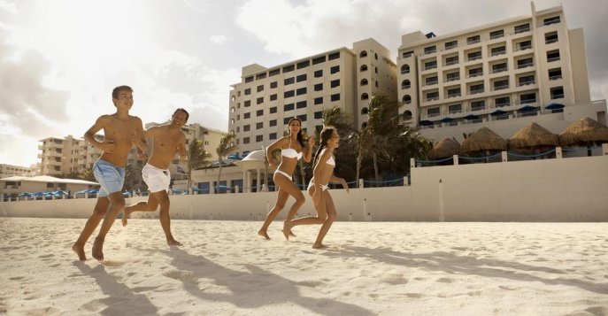 Отель Occidental Tucancun 4*