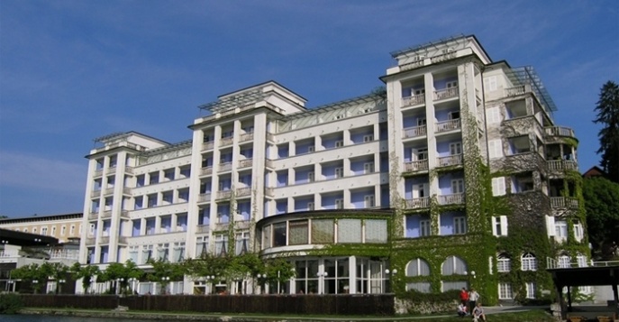 Отель Grand Hotel Toplice 5*