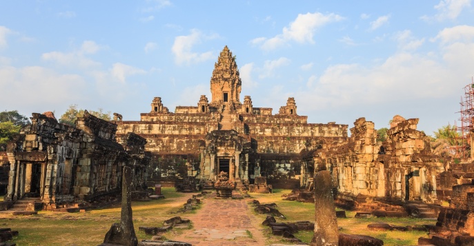 Храм Баконг в Харихаралая, Камбоджа