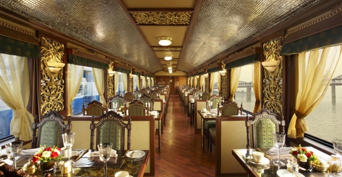 Махараджа Экспресс (Maharajas’ Express Train)