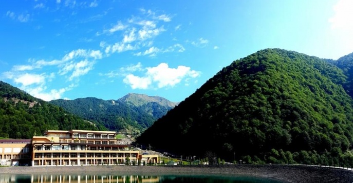 Qafqaz Tufandag Mountain Resort 5*