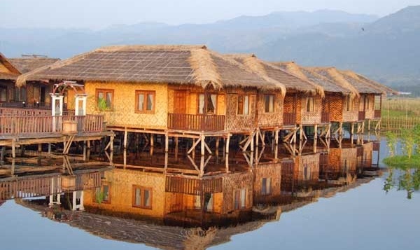 Отель Paradise Inle Resort 3*