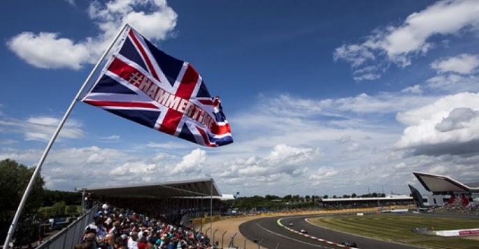 Великобритания: Гран-при Формулы-1 в Сильверстоуне