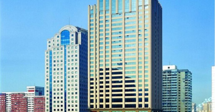 Отель Central Plaza 5*