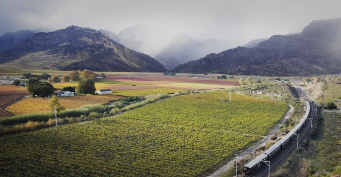 Путешествие на VIP-поезде Rovos к водопаду Виктория