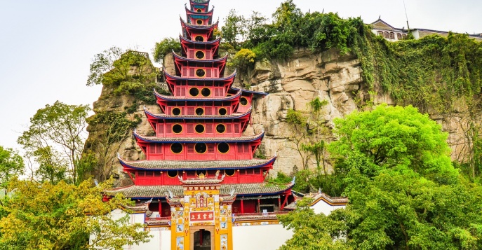 Драгоценная каменная крепость Shibaozhai Temple