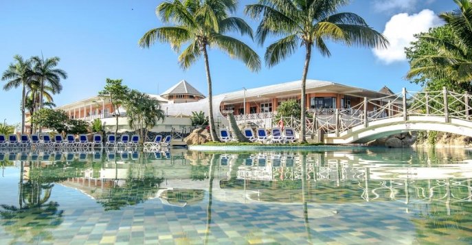 Отель Sandals Royal Hicacos 5*