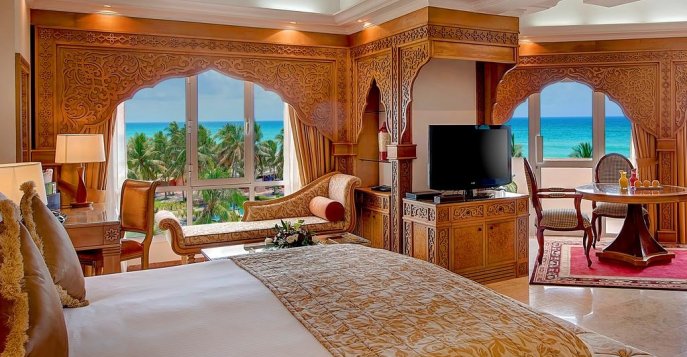 Отель Crowne Plaza Resort Salalah 5* - Салала, Оман