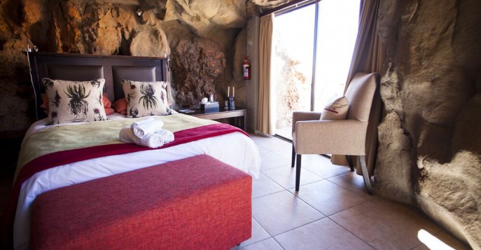 Отель Bushman Lodge at Kagga Kamma 4*, ЮАР